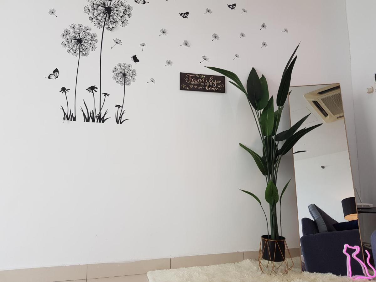 Mansion One Suite By Staycation Homestay جورج تاون المظهر الخارجي الصورة